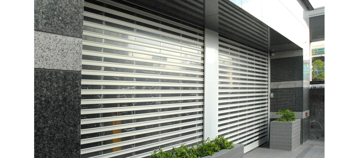 Cửa cuốn trong suốt AUSTVISION | TRỌN VẸN LÔI CUỐN TỪ BÊN TRONG