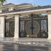 Cổng Sắt 2 Cánh Nhà Mái Nhật Đẹp, Sang Trọng