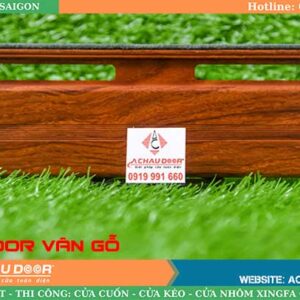 Cửa Cuốn Đức Khe Thoáng Titadoor Vân Gỗ